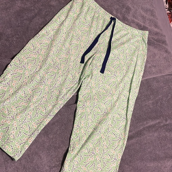 Charter Club Women’s pajama set, Yellow Top, Mint Floral Print Bottom size M/L - Picture 10 of 16